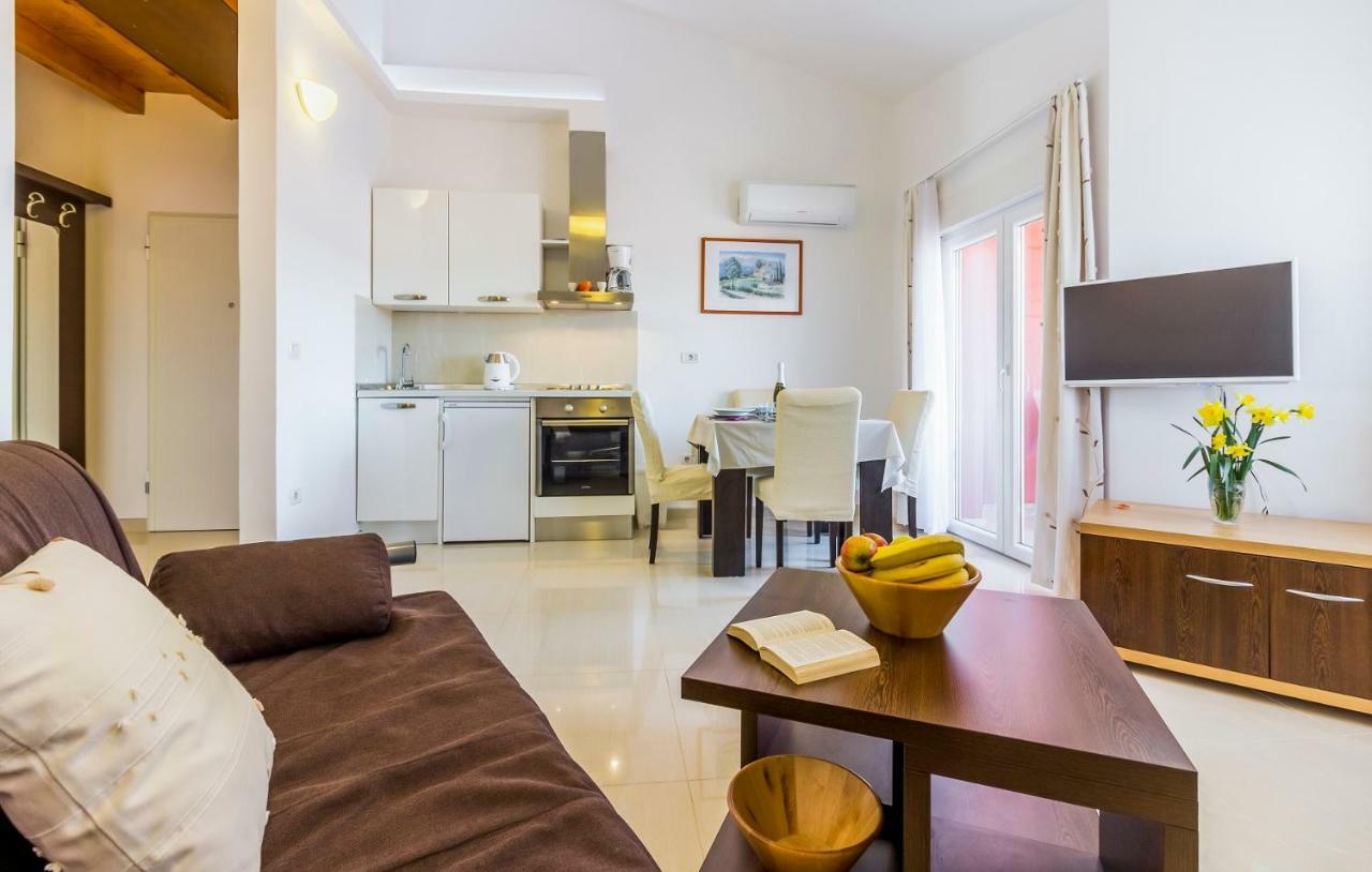 Apartman Kp メドゥリン エクステリア 写真